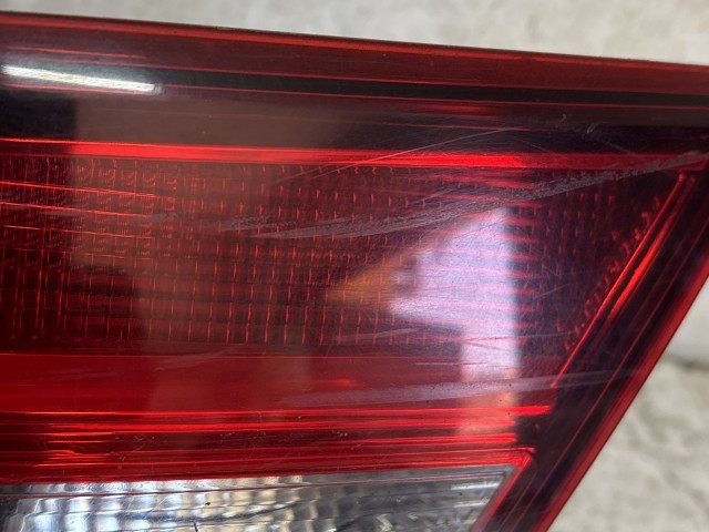 213776 Seat Leon 5F 2012-2020 2012-2020 Lámpa , Fényszóró használt jobb hátsó belső
