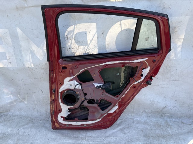 213772 Fiat Bravo 2007-2014 jobb hátsó ajtó, a képen látható sérüléssel
