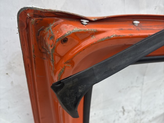 213800 Fiat Fiorino , Qubo, Citroen Nemo, Peugeot Bipper bal első ajtó, a képen látható sérüléssel