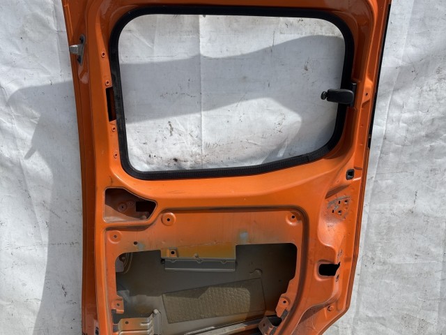 213847 Fiat Fiorino , Qubo, Citroen Nemo, Peugeot Bipper jobb oldali toló ajtó 