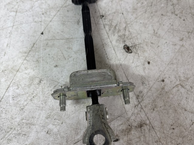 Subaru Legacy 2009-2014 2009-2014 Ajtóhatároló használt jobb első 