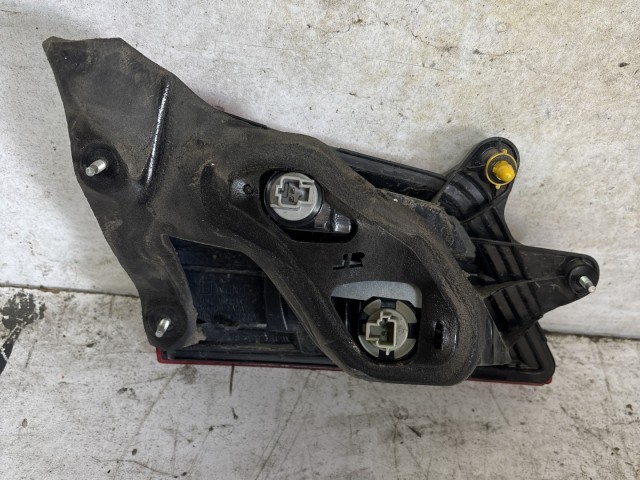 213876 Subaru Legacy 2009-2014 jobb hátsó belső lámpa