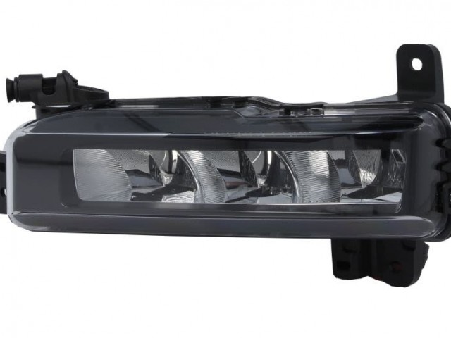 BMW 1 F40 2019- utángyártott új jobb első ködlámpa LED (M pkg.) DEPO