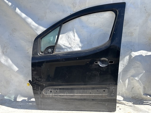 213873 Citroen Berlingo, Peugeot Partner 2008-2018 bal első ajtó