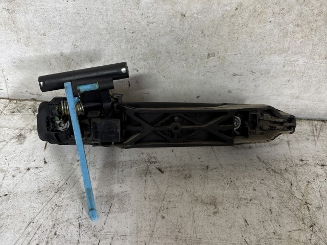 Fiat Sedici 2006-2014 Kilincs használt bal hátsó külső