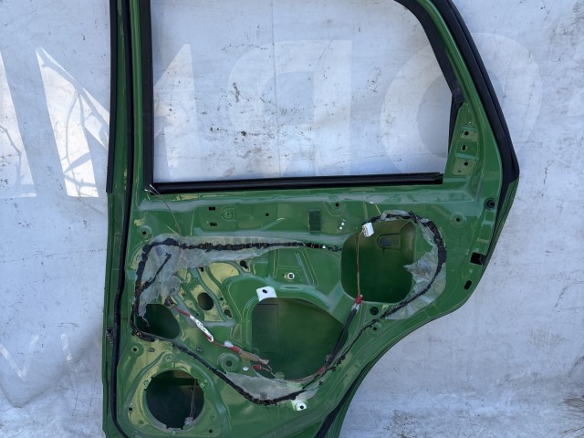 213931 Fiat Sedici 2006-2014 jobb hátsó ajtó