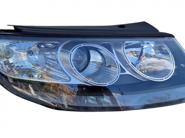 Hyundai Santa FÉ II. 2006.02.01-2009.09.30 utángyártott új jobb első fényszóró 2H7 (motorral) TYC