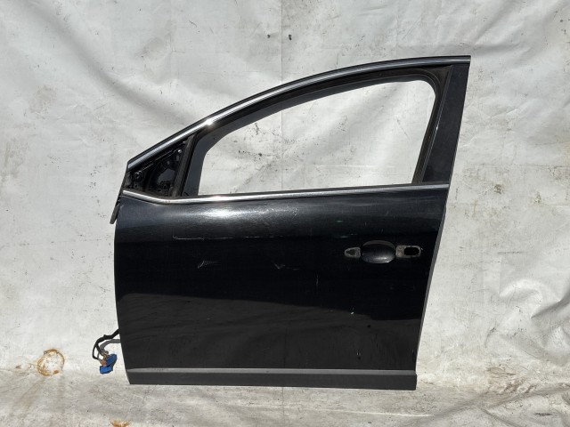 213968 Lancia Delta 2008-2014 bal első ajtó fekete 