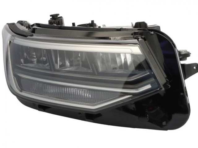 Volkswagen Tiguan 2020.09.01-2024.02.01 utángyártott új jobb első fényszóró LED elektr.nélkül (motorral) TYC