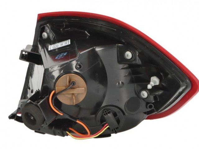 Ford Fiesta  2017.06.01-2021.12.06 utángyártott új bal hátsó lámpa LED kpl. külső
