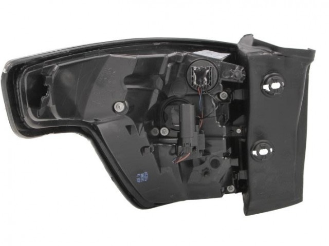 Ford Kuga II. 2016.11.01-2019.03.31 utángyártott új jobb hátsó lámpa kpl. külső LED (piros)