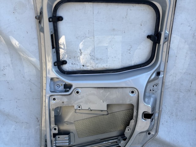 213961 Fiat Fiorino , Qubo, Citroen Nemo, Peugeot Bipper jobb oldali toló ajtó 