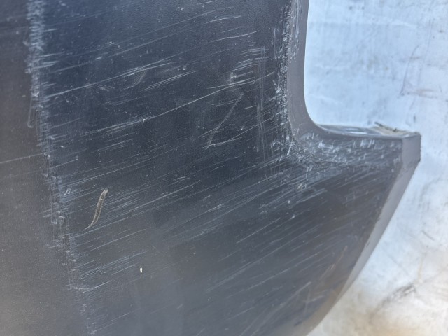 216007 Fiat Fiorino, Qubo 2007-2016 első lökhárító,a képen látható sérüléssel