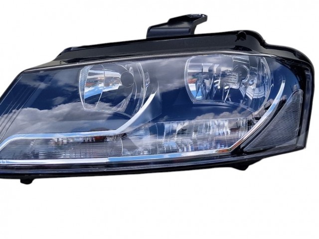 Audi A3  8P  2008-2013 utángyártott új bal első fényszóró 2H7 nappali fénnyel (motorral) TYC