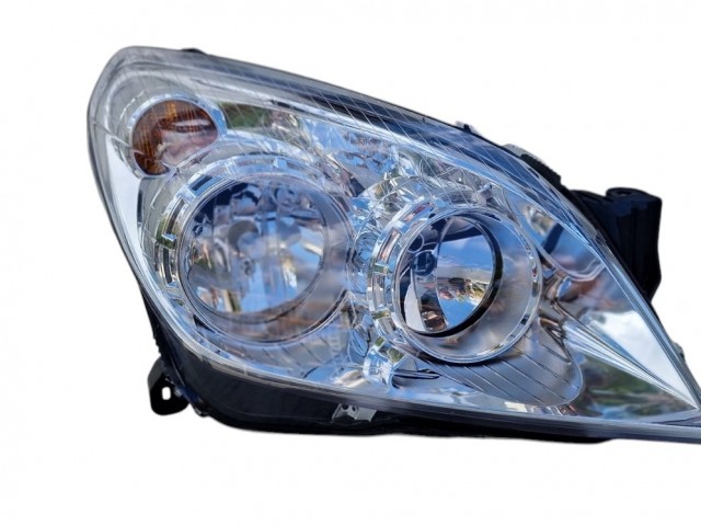 Opel Astra H 2003.09.01-2014.08.31 utángyártott új jobb első fényszóró H7/H1  króm házas (motorral) DEPO