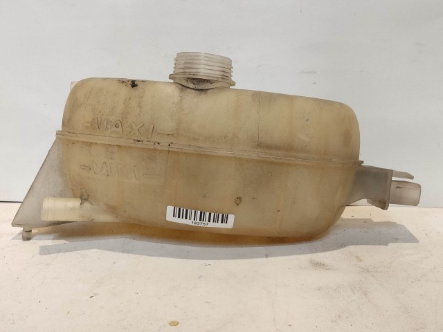 Renault Trafic 2006-2014 2006-2014 Kiegyenlítő tartály Használt  