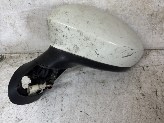 216514 Fiat Punto Evo 2009-2011 Tükör használt elektromos Bal  5 a képen látható sérüléssel