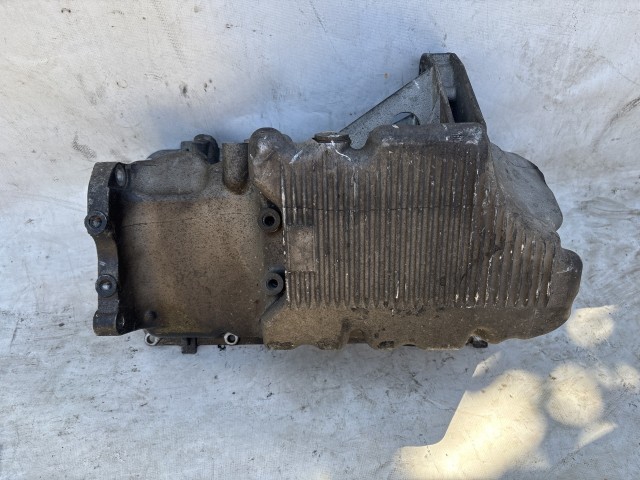 216558 Alfa Romeo 147 2000-2010 1,6 16v Benzin 105Le olajteknő 60658790