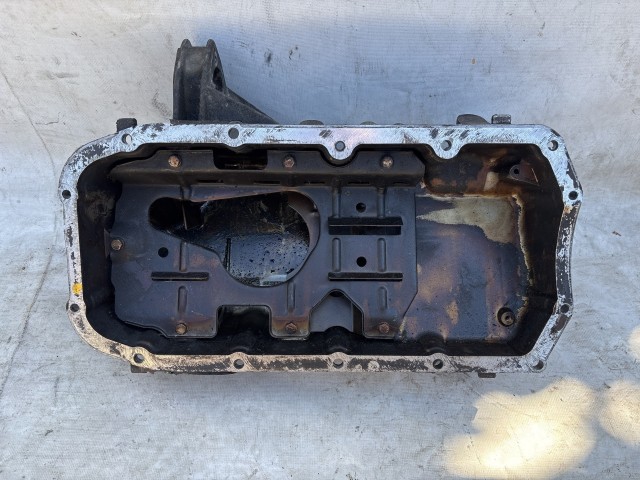 216558 Alfa Romeo 147 2000-2010 1,6 16v Benzin 105Le olajteknő 60658790