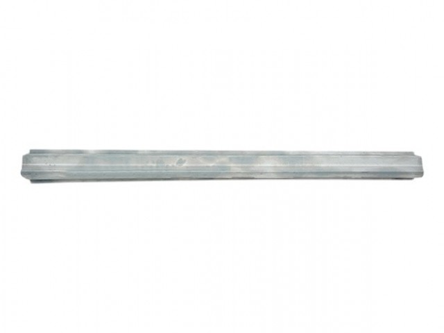 Nissan X-Trail 2000-2007  utángyártott új jobb oldali küszöb,, külső alsó rész (1680mm)