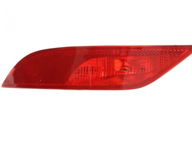 Volvo V40 2012- utángyártott új bal hátsó ködzárófény DEPO 