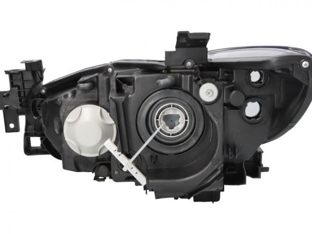 Mazda 6  2012.01.02-2014.12 utángyártott új jobb első fényszóró H11/H15 +napp.fény (motoros) TYC