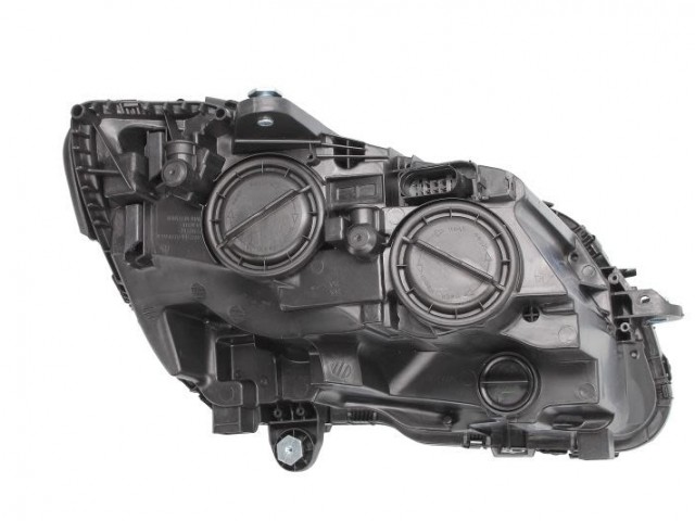 Mercedes Benz W205 C-Class   2014.03.01-2018.08.30  utángyártott új bal első fényszóró 2H7+LED fekete (motorral) TYC