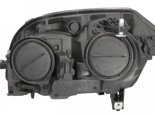 Mercedes Benz GLK-CLASS (X204)    2012-2015.06.01utángyártott új jobb első fényszóró H7/H15+napp.f. (motorral) TYC