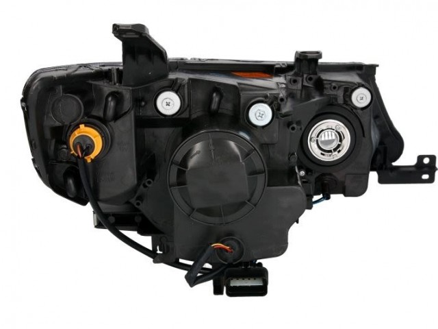 Mitsubishi Outlander 2006.11.01-2010.09.  utángyártott új bal első fényszóró D2R/HB3 Xenon  (motorral) TYC