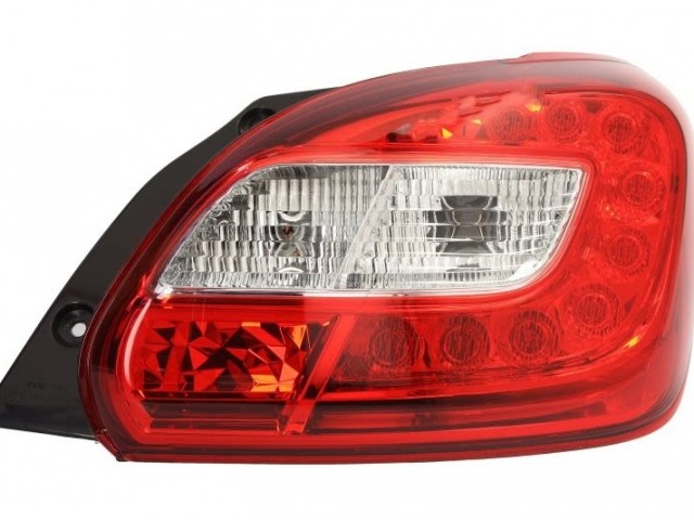 Mitsubishi Space Star 2012.11.01-2019.10.  utángyártott új jobb hátsó lámpa kpl. LED