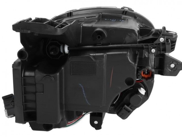 Nissan Juke  2019.10.01- utángyártott új bal első fényszóró LED (motorral) elektr.nélk. TYC