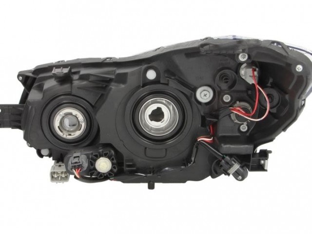 Subaru Impreza, XV utángyártott új jobb első fényszóró HB3/H11 (motoros) TYC