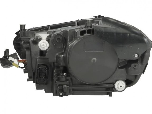 Mercedes Benz A-Class (W177) utángyártott új jobb első fényszóró LED (motorral) márkajel nélk. TYC