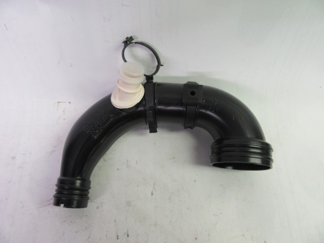 Alfa Romeo MiTo, Fiat Grande Punto, Fiat Linea utángyártott új levegőcső, légtömegmérőből a turbóba 51793177