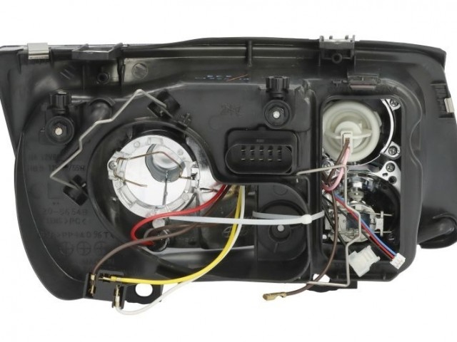 Volkswagen Bora 1998.11.01-2005.12.31 utángyártott új bal első fényszóró H4/DE-H3 TYC