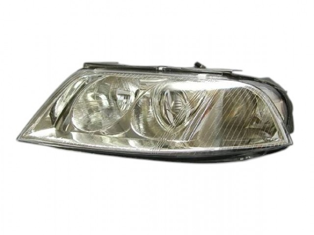 Volkswagen Passat B5.5 2000.11-2005.02.28 utángyártott új bal első fényszóró FF/2H7 (motoros) TYC