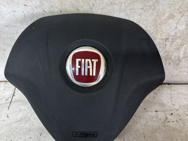 Fiat Fiorino , Qubo 2007-2024 Légzsák használt Kormánylégzsák kék 