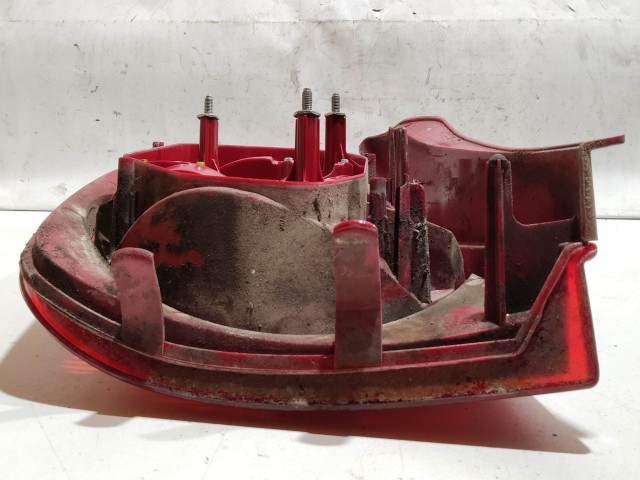 217338 Fiat Stilo 2003-2007 5 ajtós, jobb hátsó lámpa 51735221 Izzó foglalat nélkül!!!!