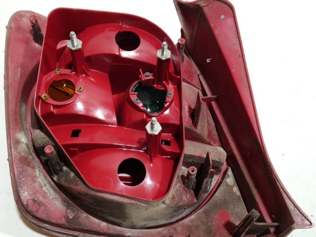 217338 Fiat Stilo 2003-2007 5 ajtós, jobb hátsó lámpa 51735221 Izzó foglalat nélkül!!!!