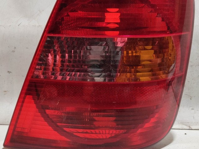 217338 Fiat Stilo 2003-2007 5 ajtós, jobb hátsó lámpa 51735221 Izzó foglalat nélkül!!!!