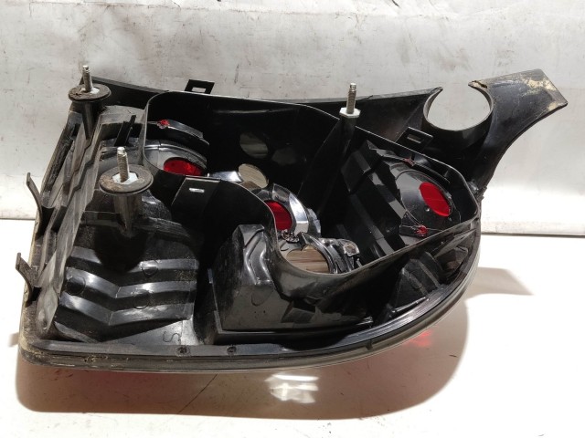 217367 Fiat Stilo 2001-2007 3 ajtós bal hátsó lámpa, izzófoglalat nélkül!!!