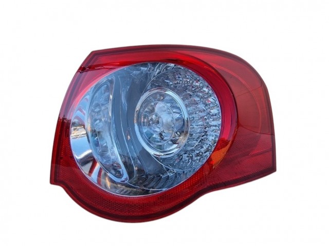 Volkswagen Passat B6 kombi 2005.03.01-2010.10.31 utángyártott új jobb hátsó kűlső lámpa LED (Kombi)