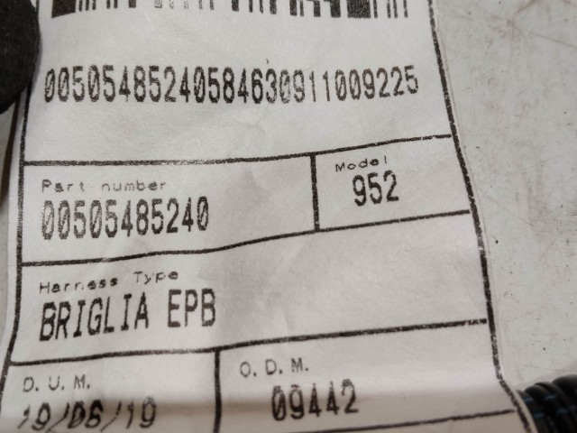 Alfa Romeo Giulia gyári új, bal hátsó kézifék kábel 50546217