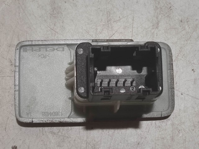 166681 Alfa Romeo MiTo Usb csatlakozó 156089113