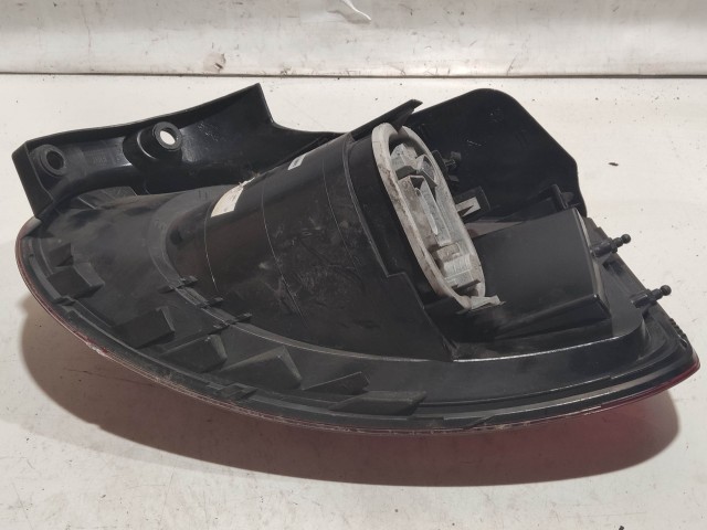 217839 Fiat Bravo 2007-2014 bal hátsó lámpa, a képen látható sérüléssel