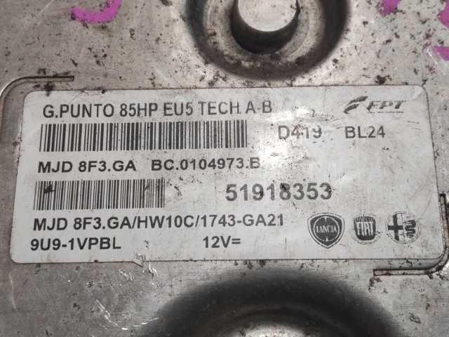 Fiat Nouva Punto 1,3 16v Diesel 85 Le motorvezérlő szett 51918353