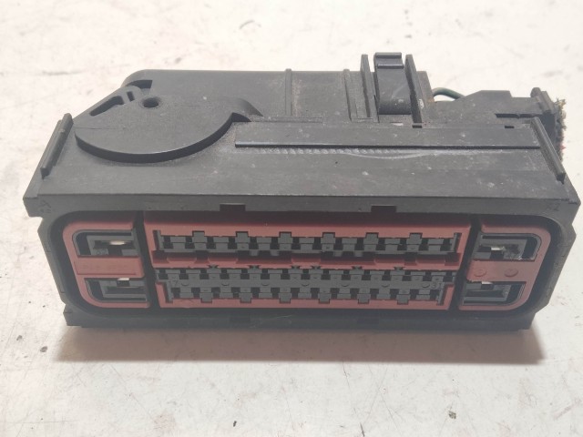 217864 Fiat Freemont 2011-2015 elektromos csatlakozó ABS