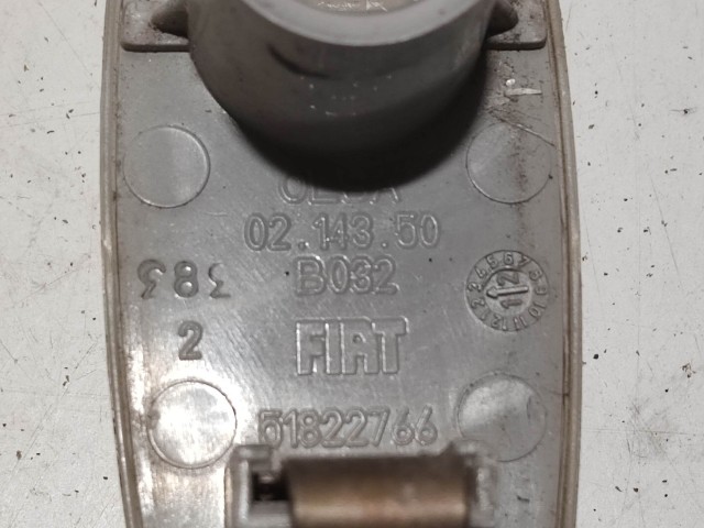 Fiat Bravo, Alfa Romeo MiTo, 147 index sárvédőn, izzó foglalat nélkül