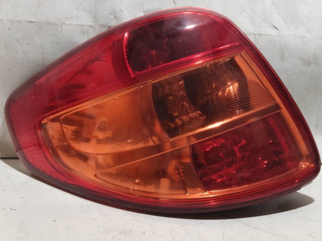 217898 Fiat Sedici, Suzuki SX4 bal hátsó lámpa 71742462