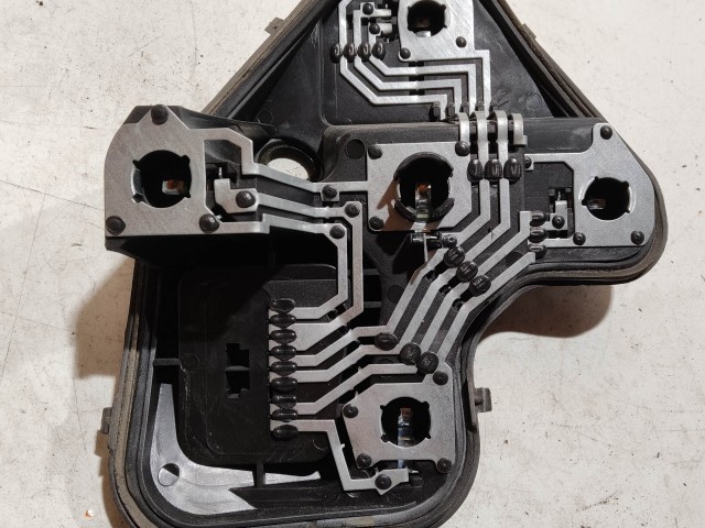 217373 Fiat Stilo 2001-2007 3 ajtós jobb hátsó Izzó foglalat 46823705